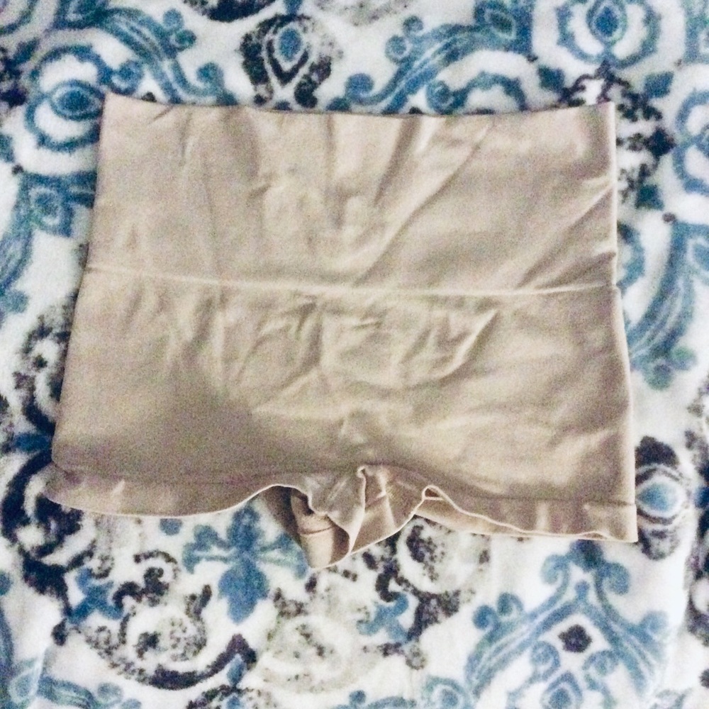 SPANX Tummy Control Boy Short Panties